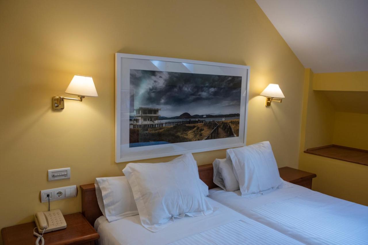 Hotel Faro De San Vicente 산비센테데라바케라 외부 사진