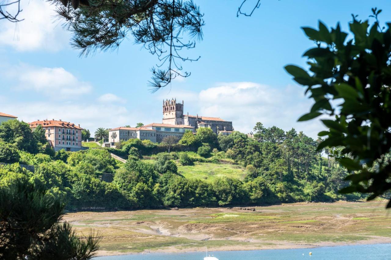 Hotel Faro De San Vicente 산비센테데라바케라 외부 사진